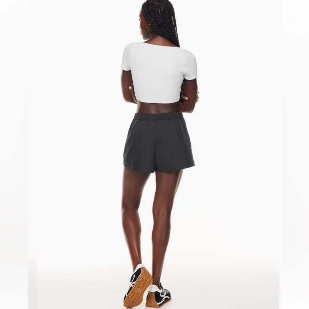 Babaton White Ribbed Crop Top - Picture 9 of 9